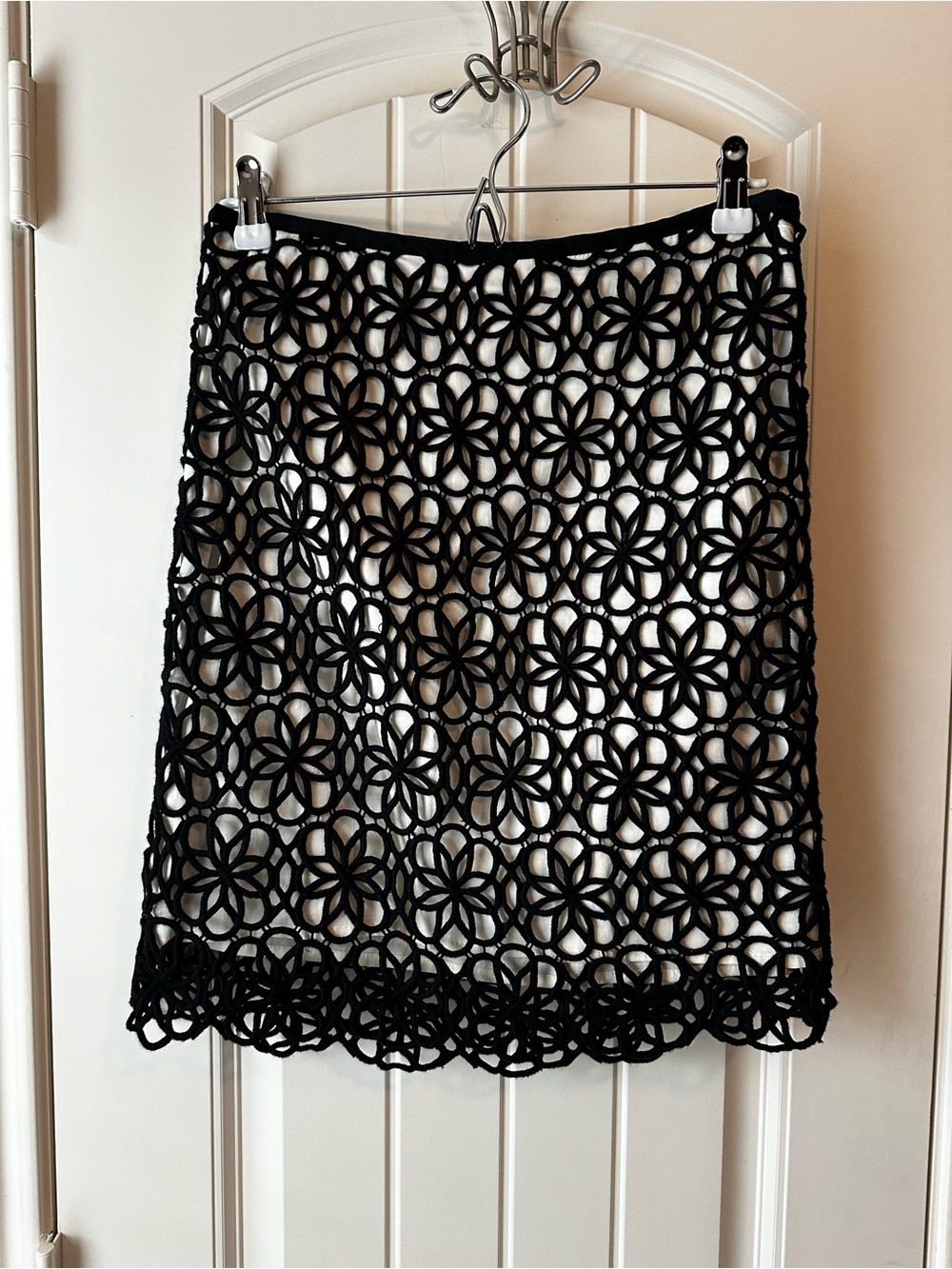 Anthropologie Postmark Black/White Floral Eyelet Lattice Overlay Pencil Skirt